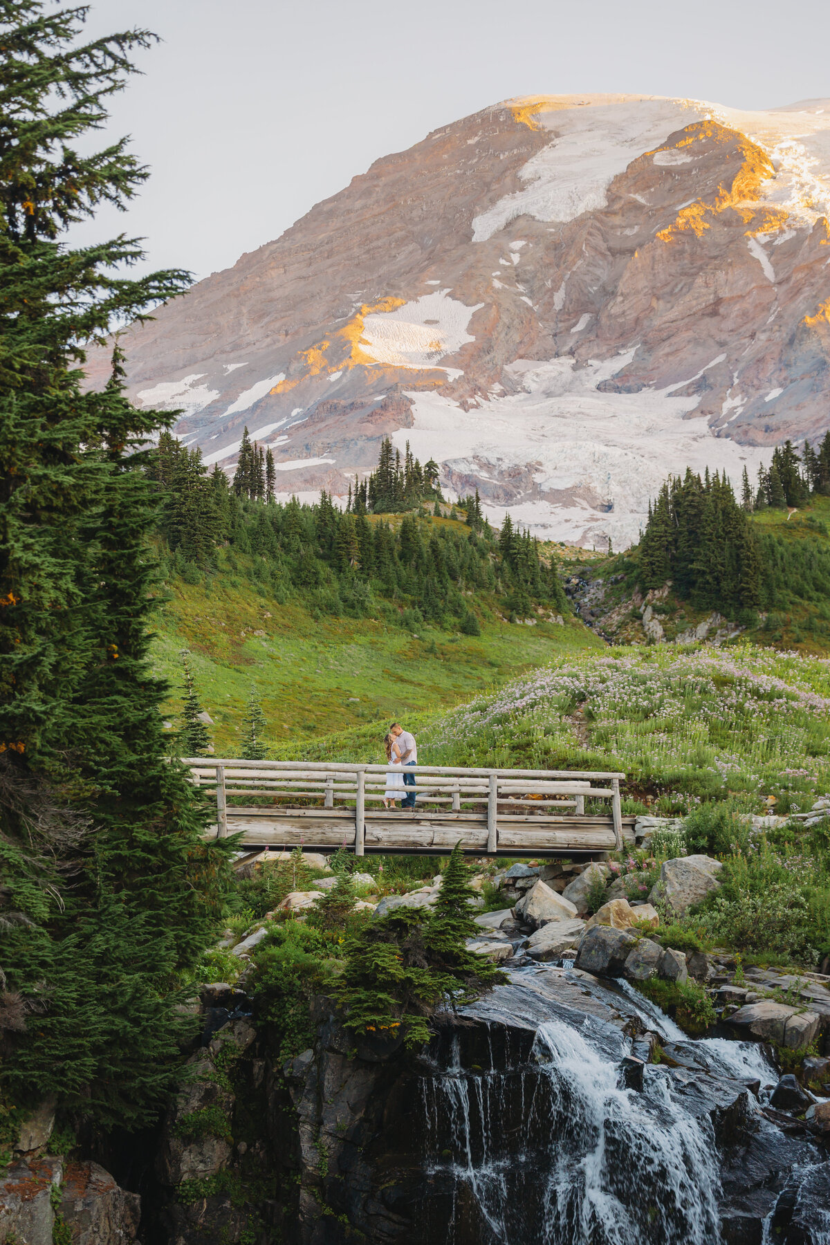 Autumn + Collin's Mt Rainier Shoot2