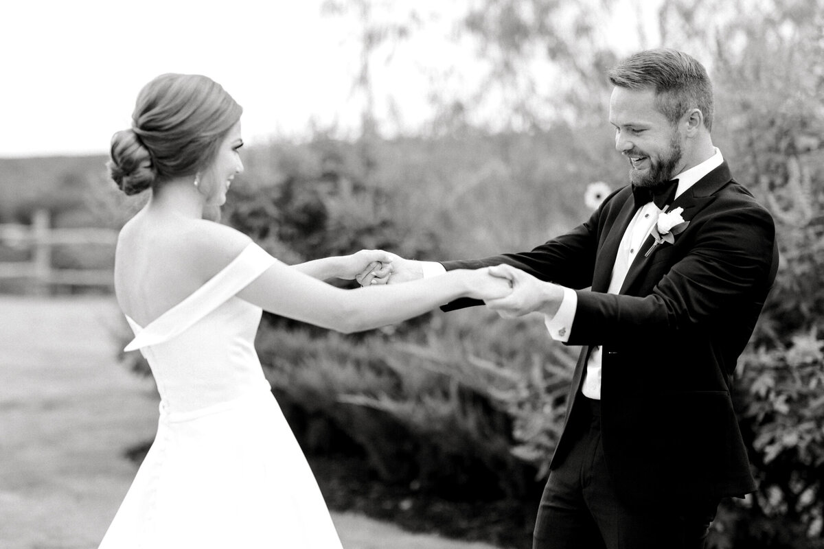 Lexi Broughton & Garrett Greer Wedding at Dove Ridge Vineyards | Sami Kathryn Photography | Dallas Wedding Photography-70