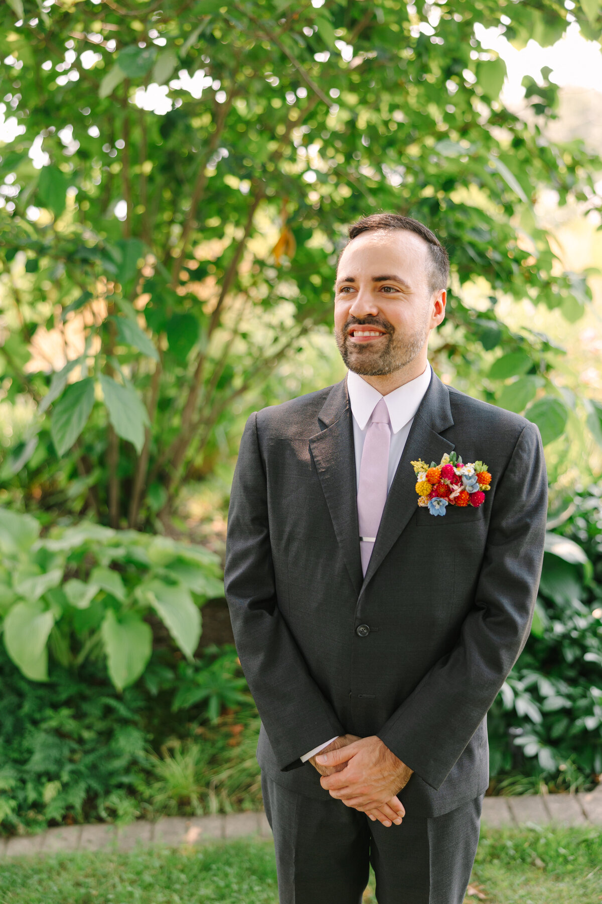 groom-pocket-square-flora-pacifica-summer-seattle-wedding