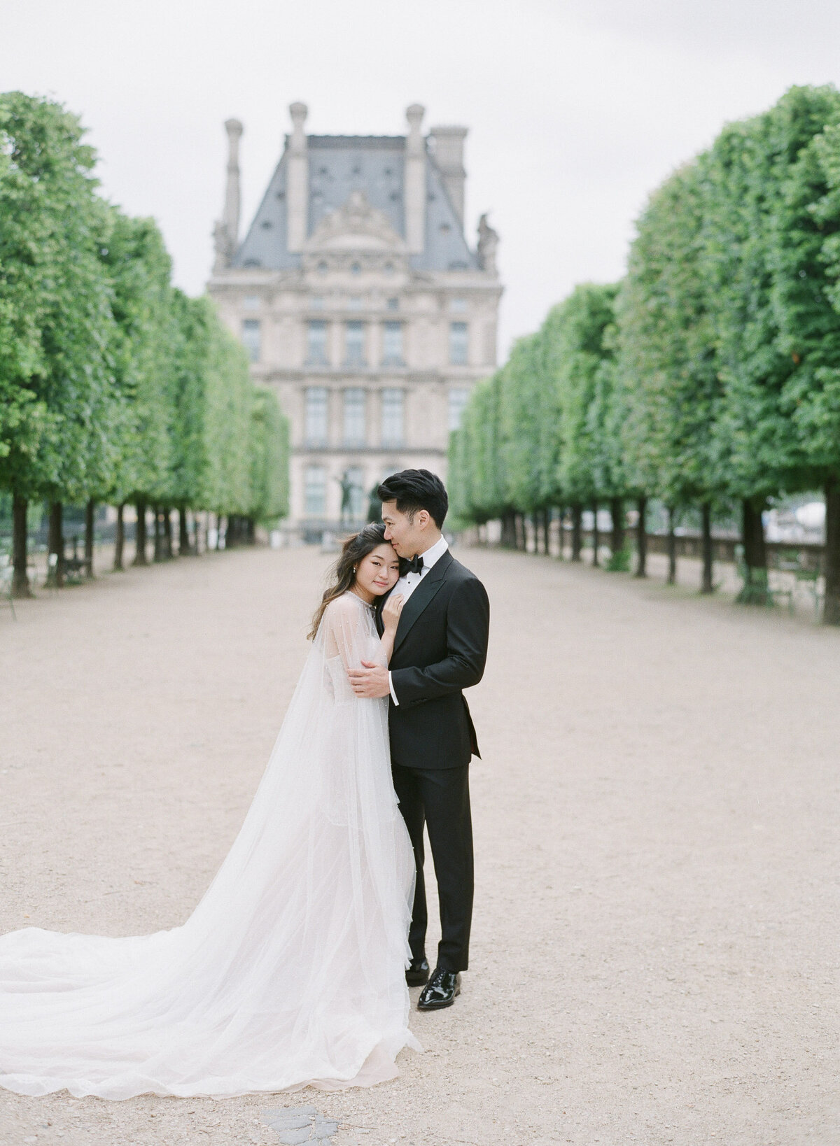 Alexandra-Vonk-destination-wedding-Hotel-de-Crillon-Paris-19