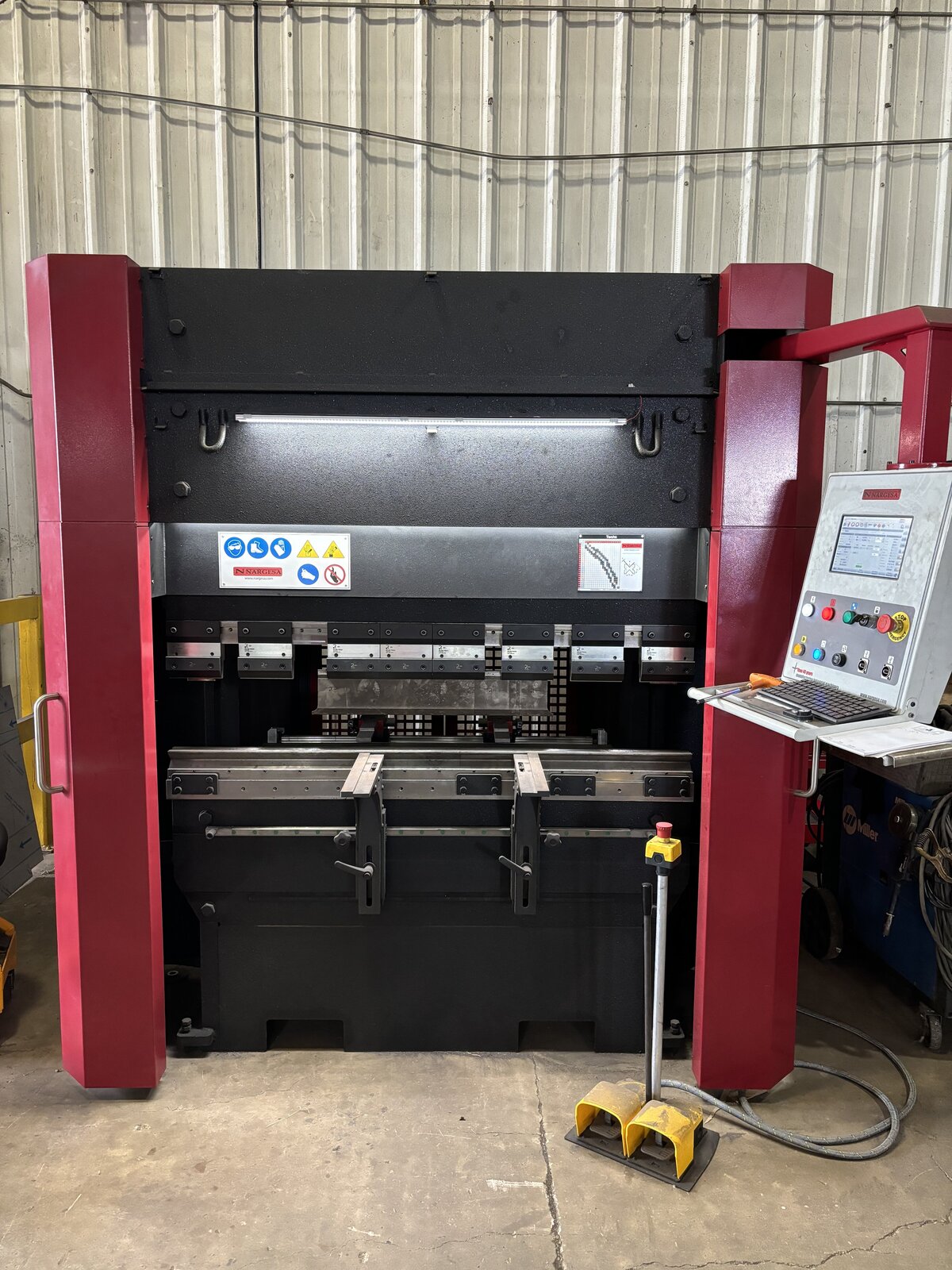 MP1500 Press Brake