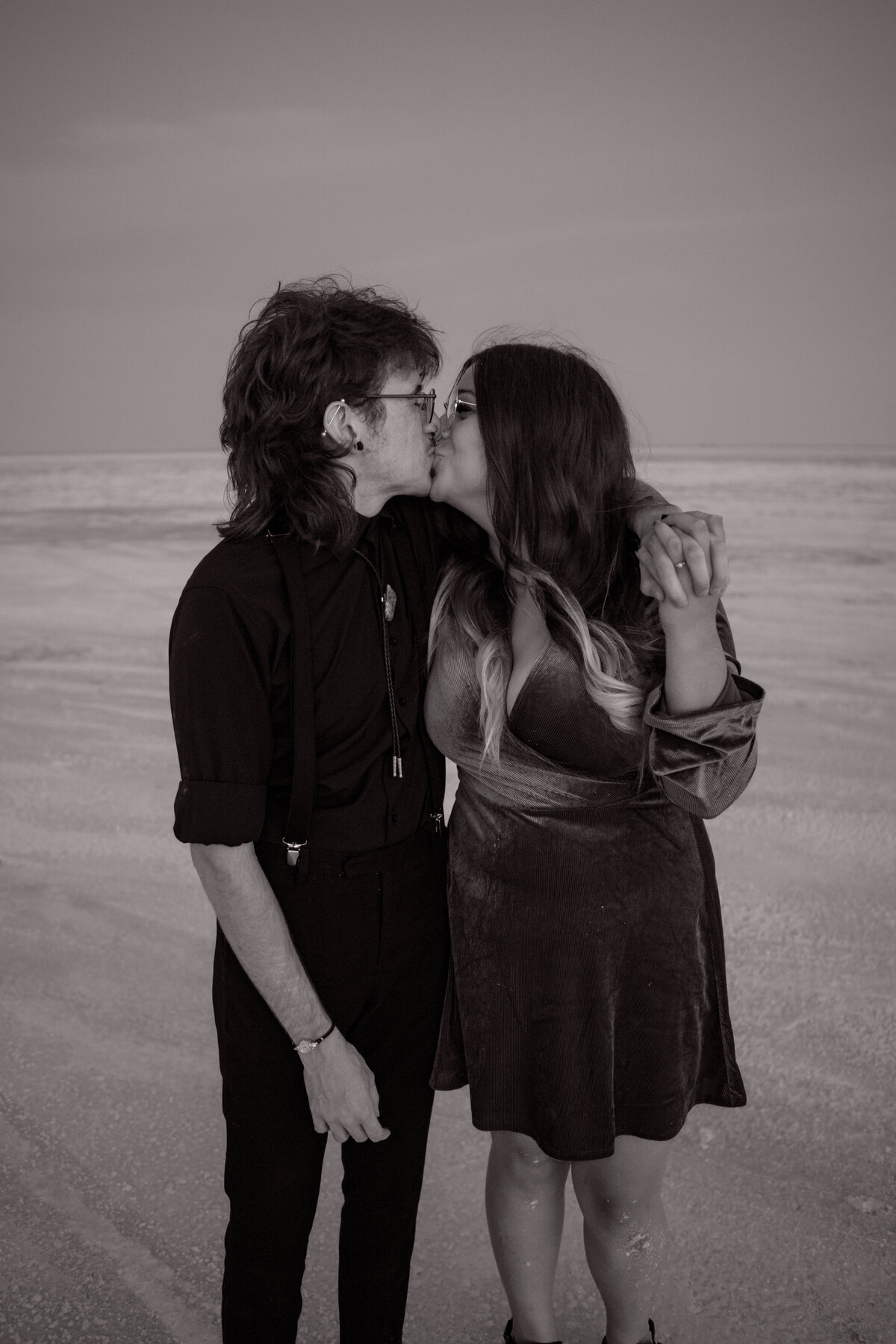 B&S,B&W-12