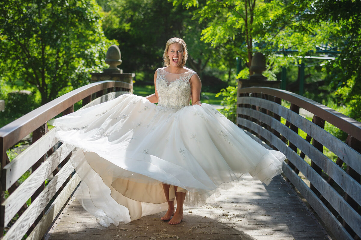 Bride twirling dress at Frontier Park in Erie PA.