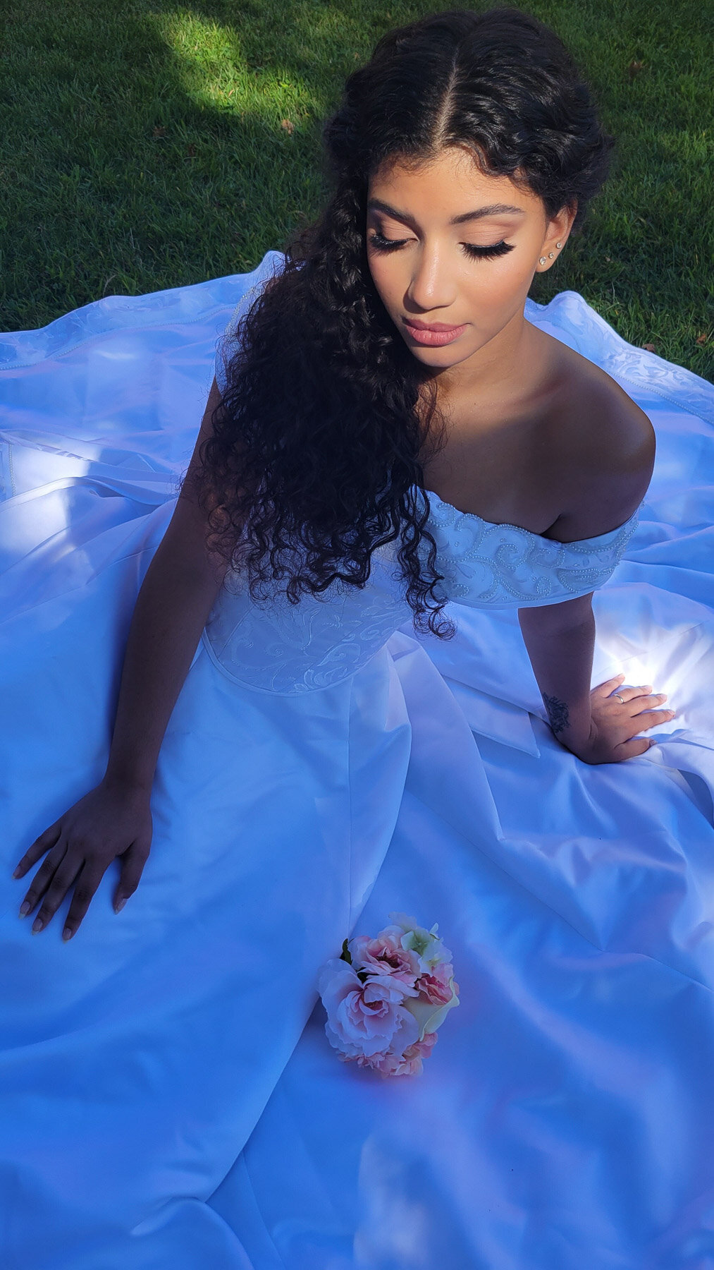 Outdoor bridal portrait with radiant skin and classic bridal lashes – NYC area wedding.