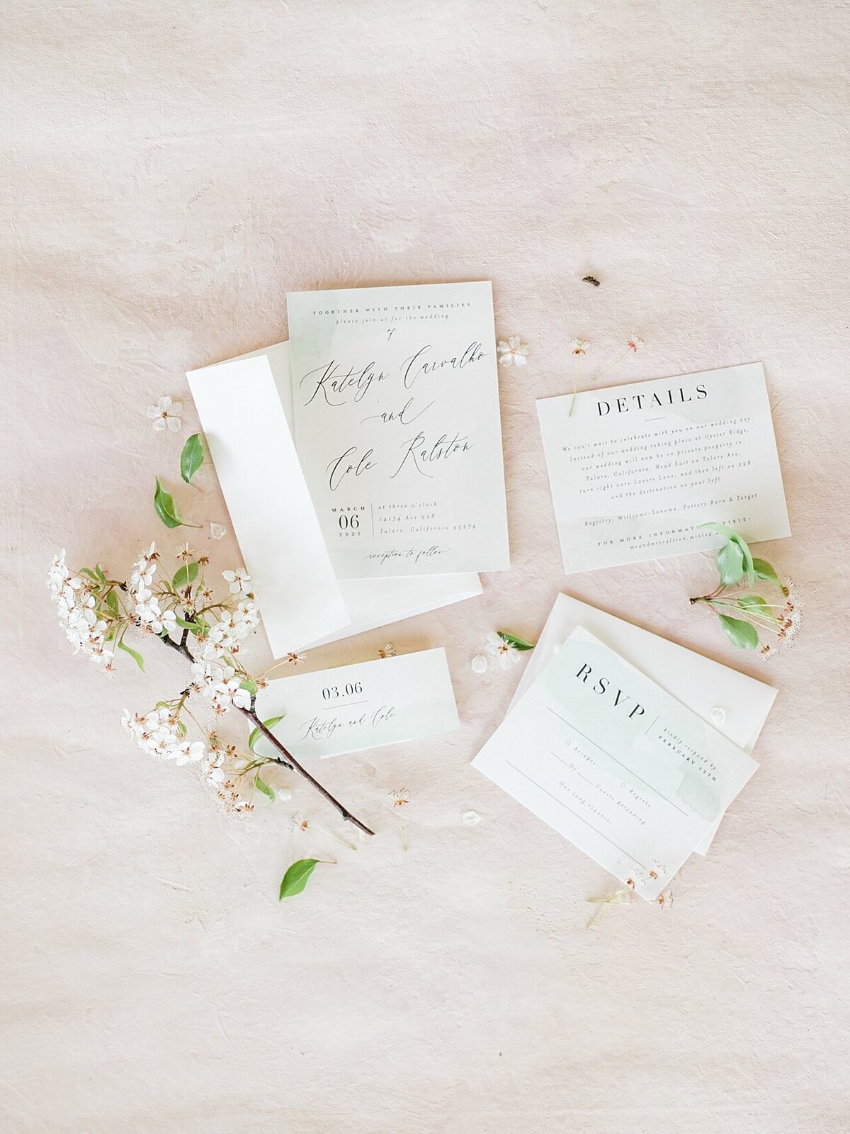 Emerald grace floral design wedding with Lauren Westra photography almond orchard bride and groom soft blush color palette central california weddings_2489
