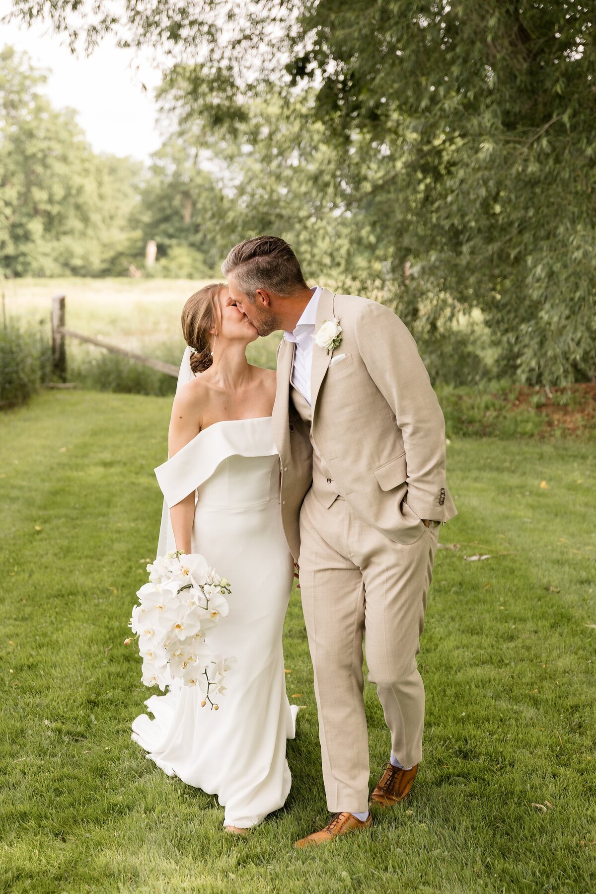 Elle by Stella St Jacobs Wedding - Dylan and Sandra Photography - 0772