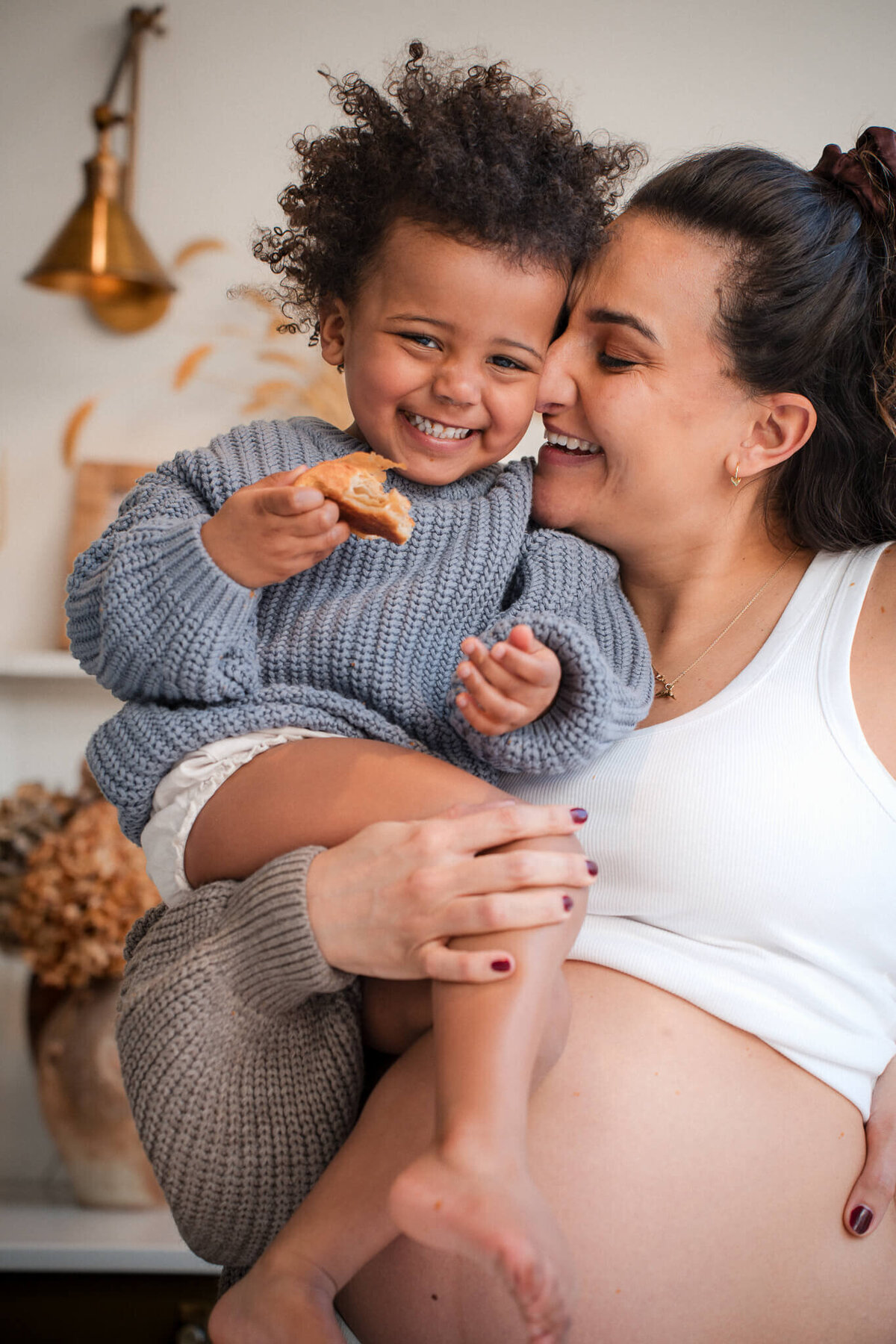 family-maternity-photoshoot-munich