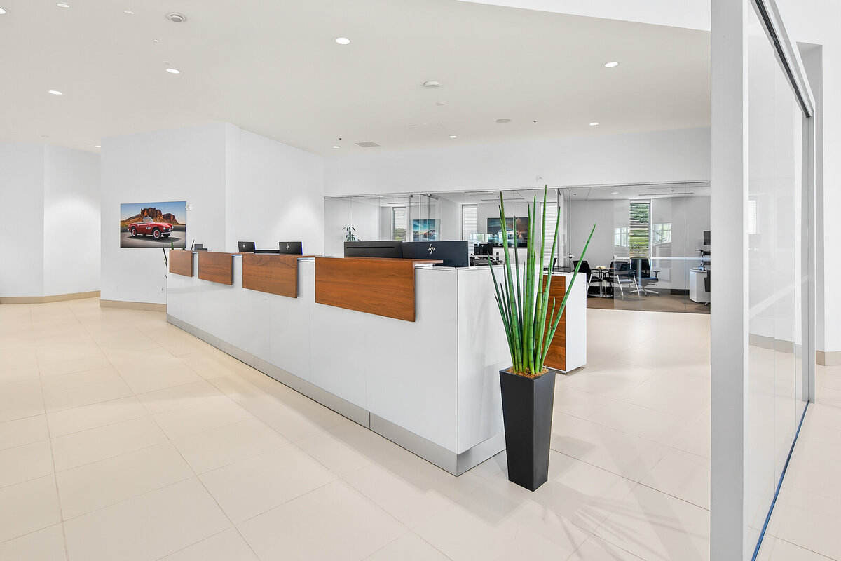 car dealership photography 8-1