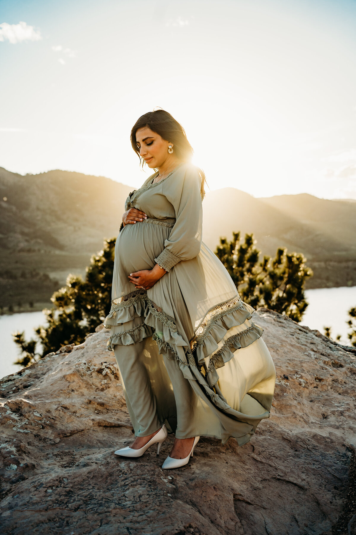 Sunset maternity session at Horsetooth Reservior