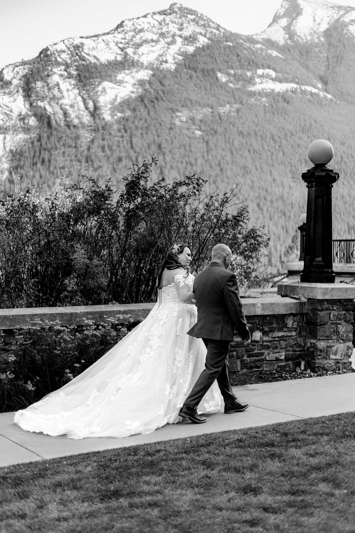 bride-and-father-banff