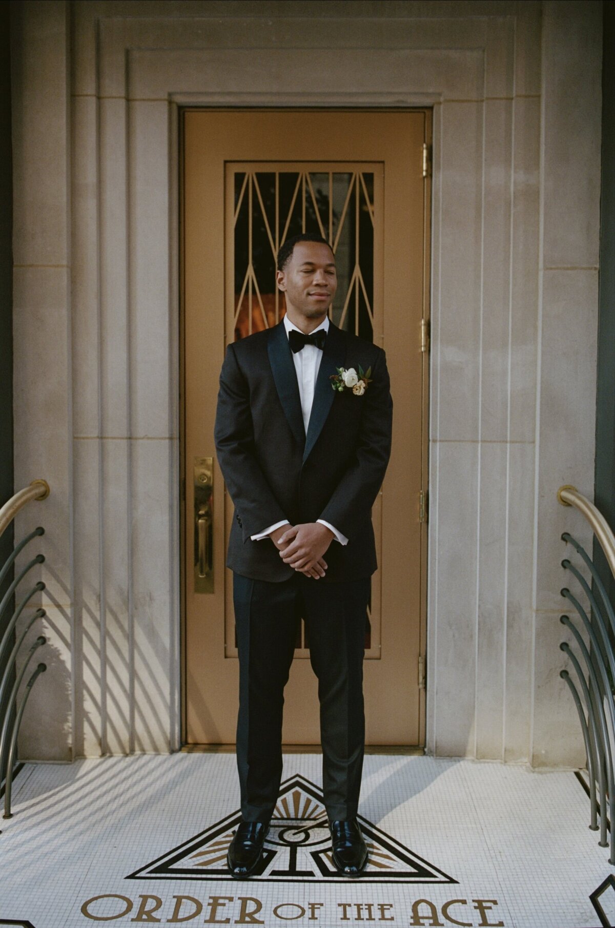 75393_MKA_TheCooksWedding_004_09