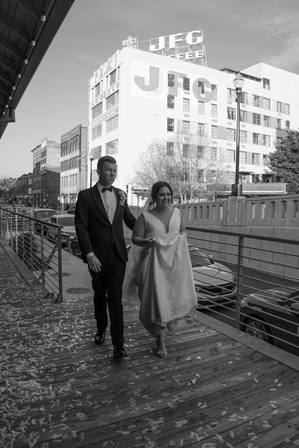 Laura_Spencer_Jackson_Terminal_Wedding_Abigail_Malone_Photography_Knoxville-948