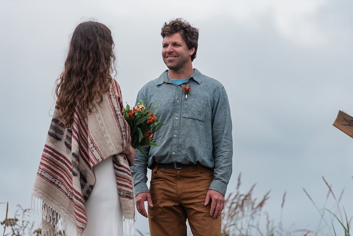 wedding-venue-locations-for-sunset-vows-in-seward