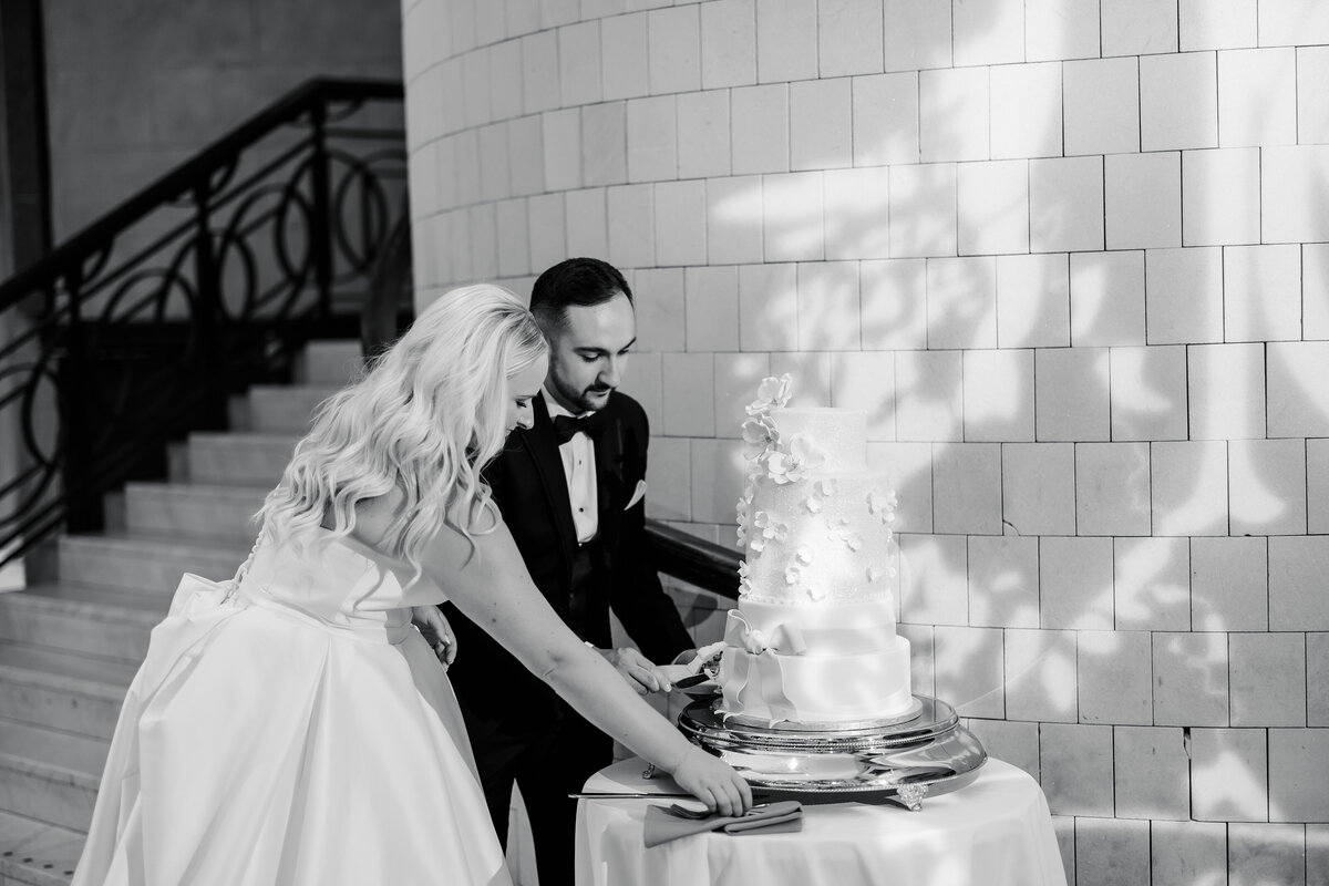 kasia-sickau-photography-cincinnati-ohio-wedding-photographer-caitlyn-mohammed-cincinnati-art-museum-wedding7