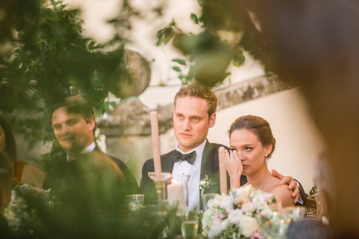 emotional-bride-at-luxury-wedding-in-italy