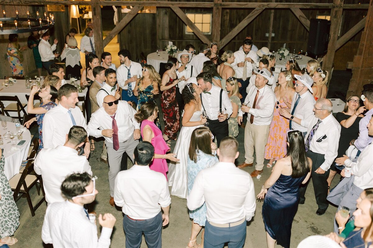 1152-2024-Loren_Tyler_Married_G_Gause_Photo