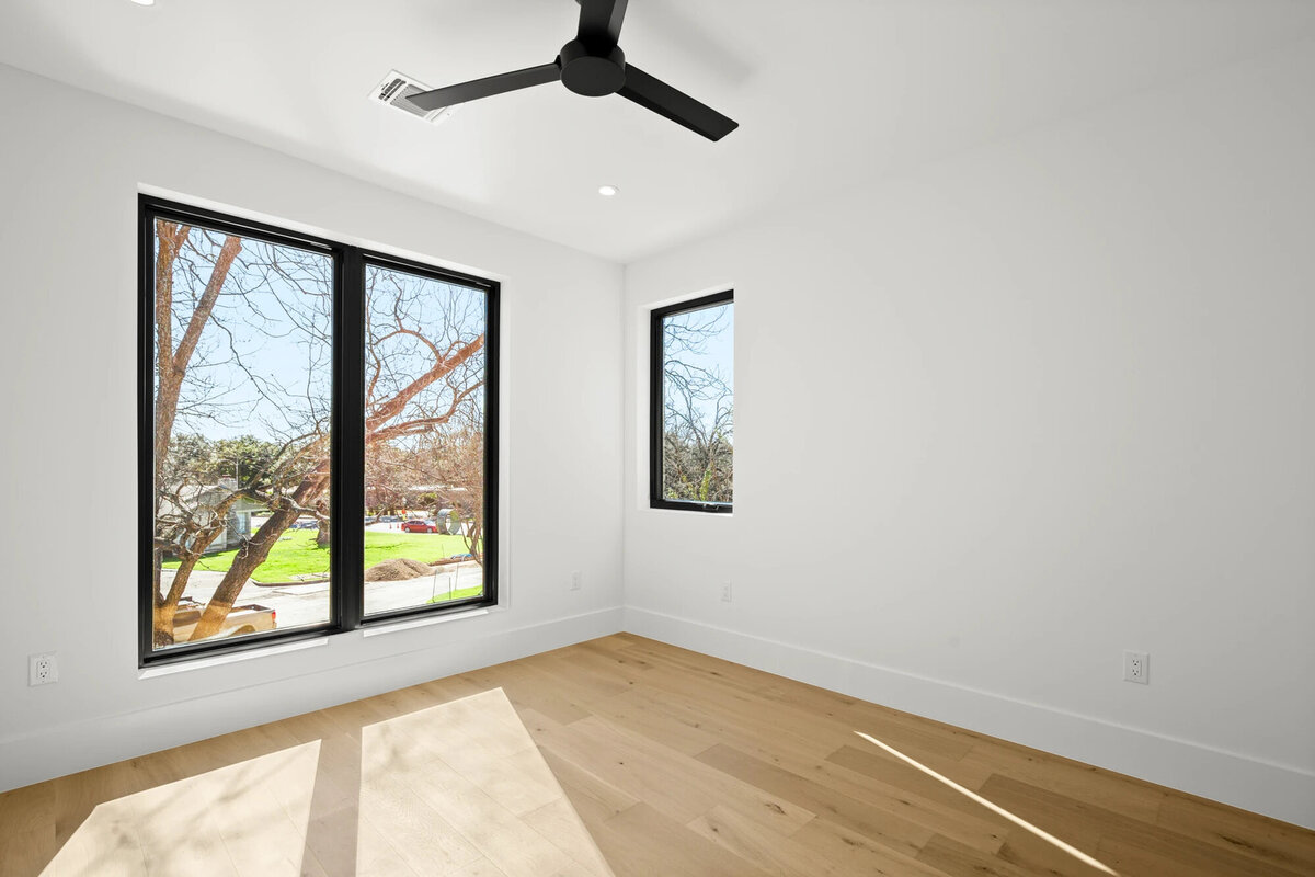 2404-sonora-court-bedroom-2