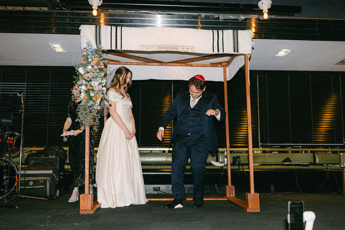 toronto-wedding-photographer-drake-hotel-wedding-054