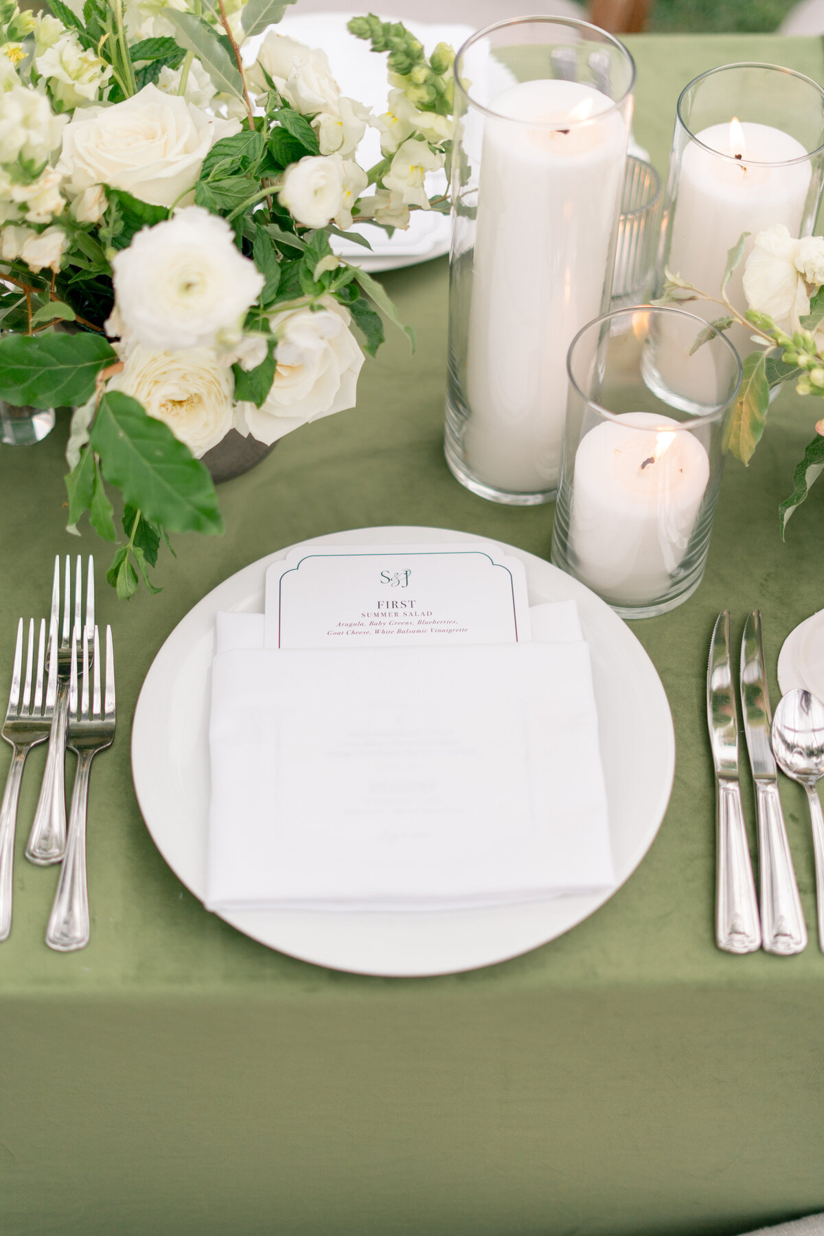 Savannah-Jamey-Country-Club-Buffalo-Summer-Wedding-26