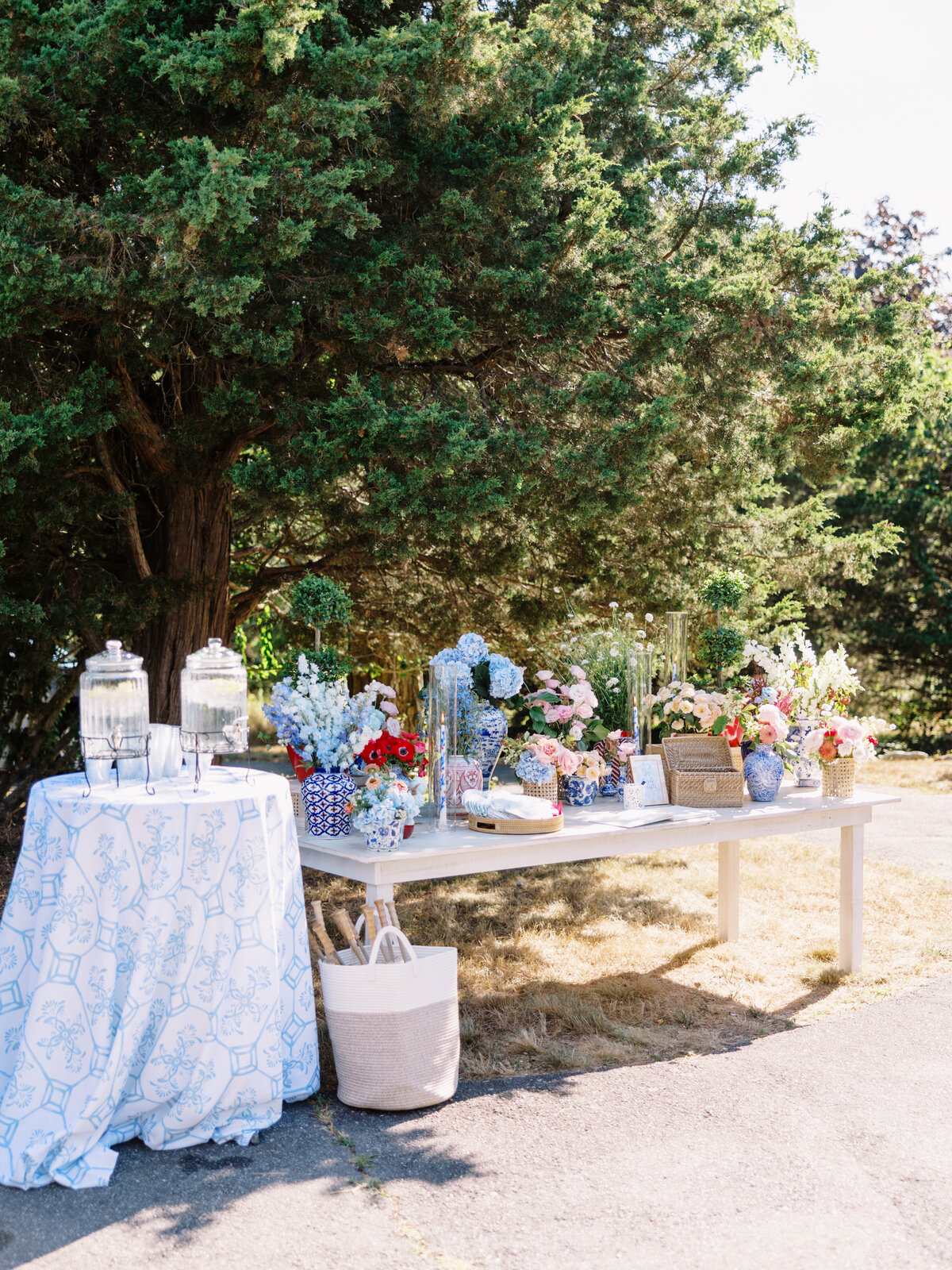 wedding check in table