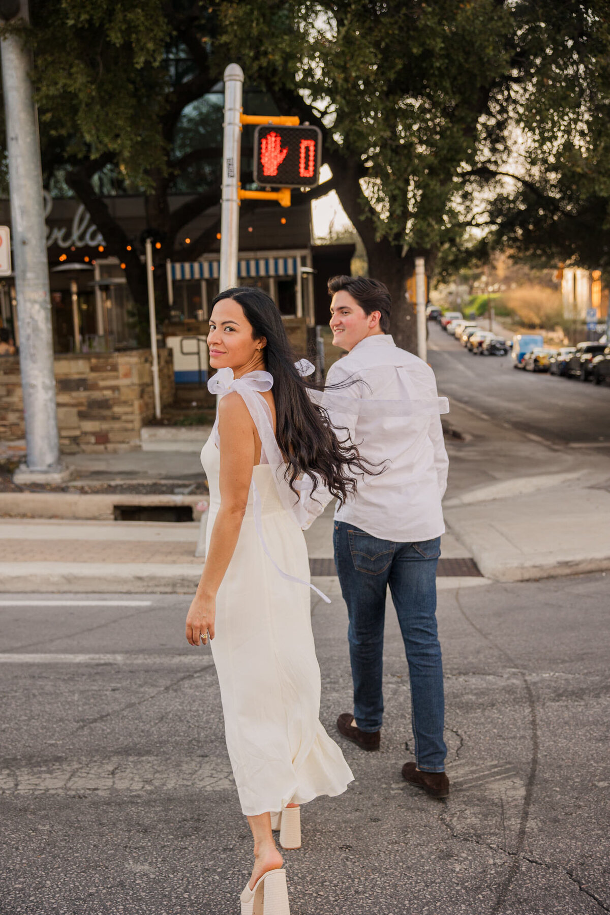 South.Congress.Austin.Texas.Downtown.Engagement.Pictures.HomeSlice.9