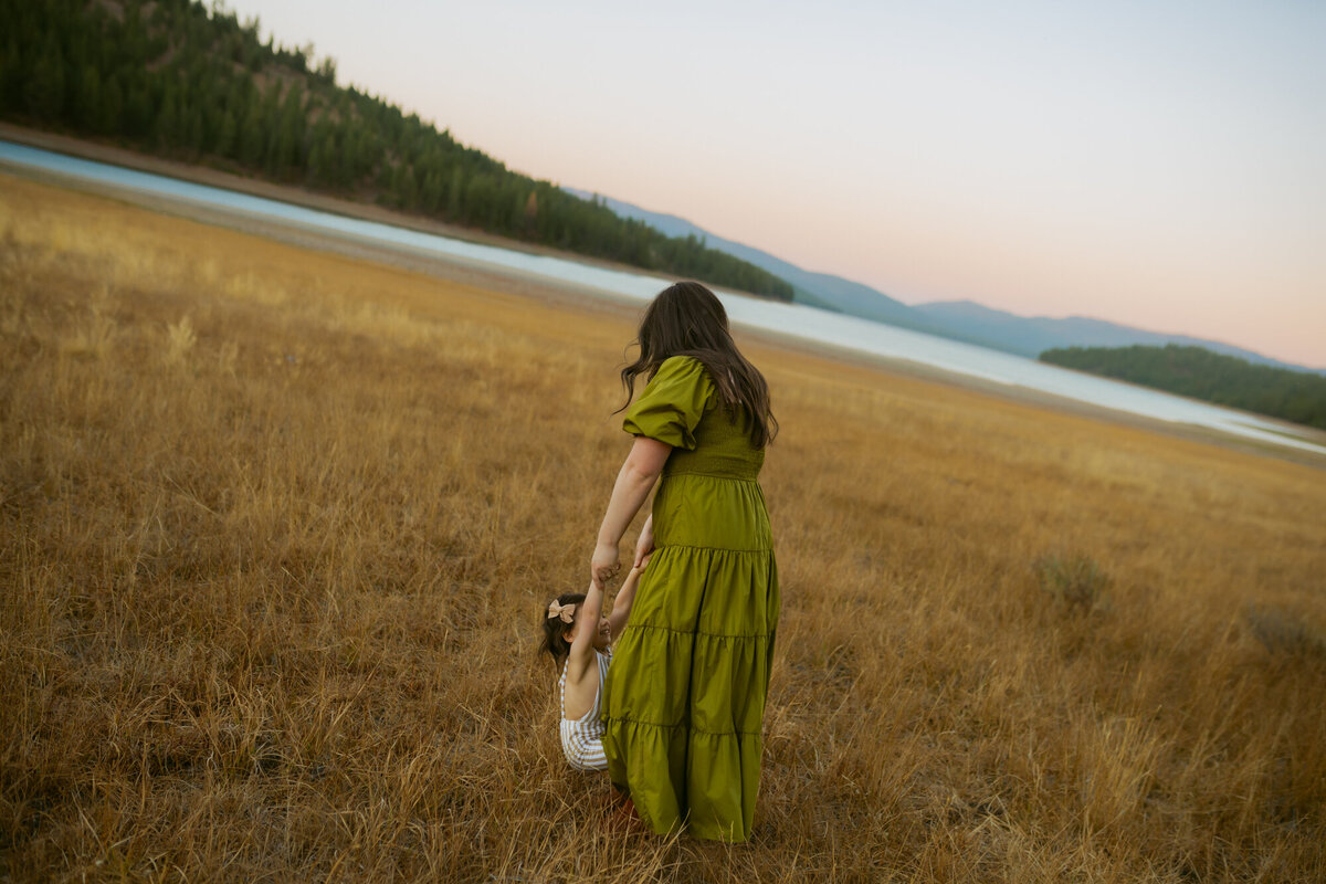Lake Tahoe-Family-Photographer-76