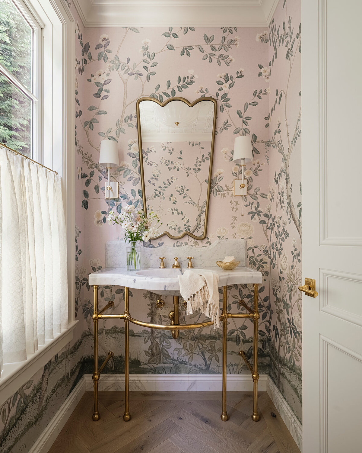 Kat Lawton Interiors - Seattle Interior Designer - French Beauty - Morrow_KaraMercer1057-HDR-Edit