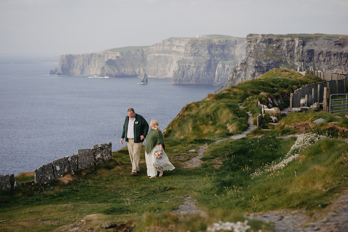 B&M_Elopement-309_websize (1)