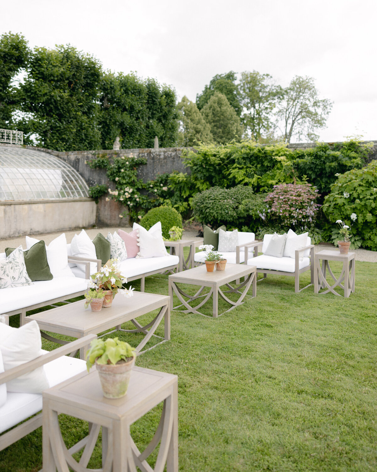Chateau-de-Grand-Luce-wedding-florist-Floraison52