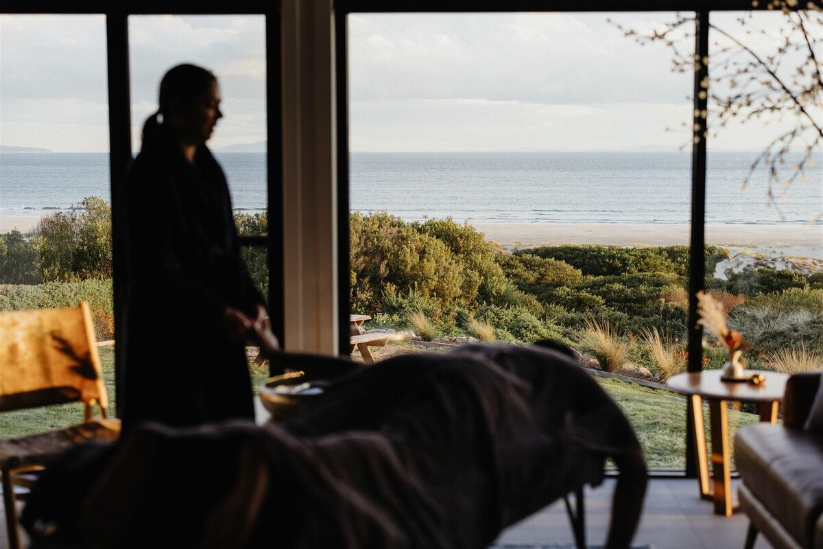 Christine-Amit-Tasmania-Elopement-20