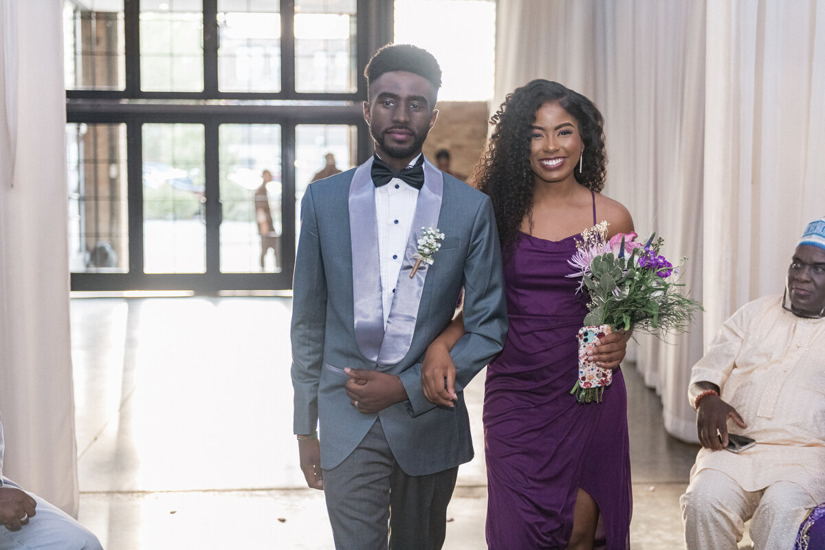 Bride preparation with natural light