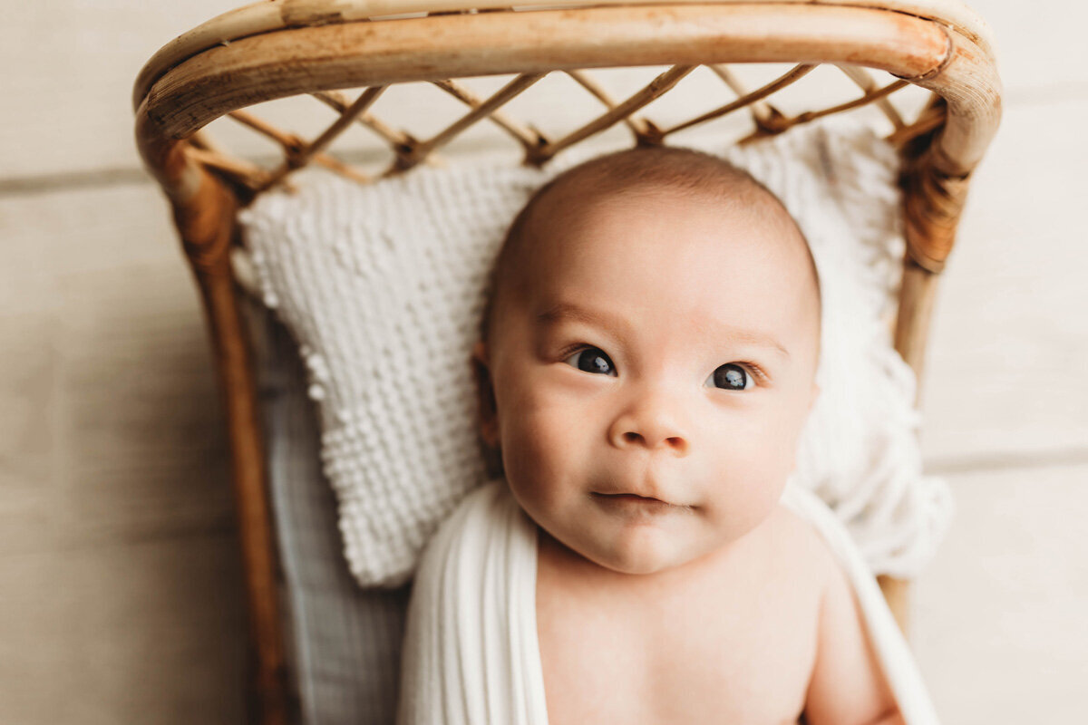 Baby Hugo  - Photographer LIfestyle in studio-   Livermore photographer                                  maternity family Photographer--12 copy