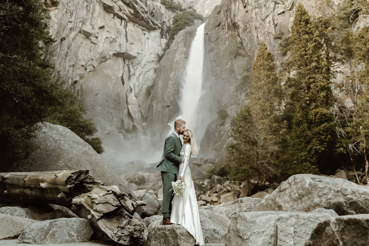 All-Inclusive-Lake-Tahoe-Elopement-Packages - 8