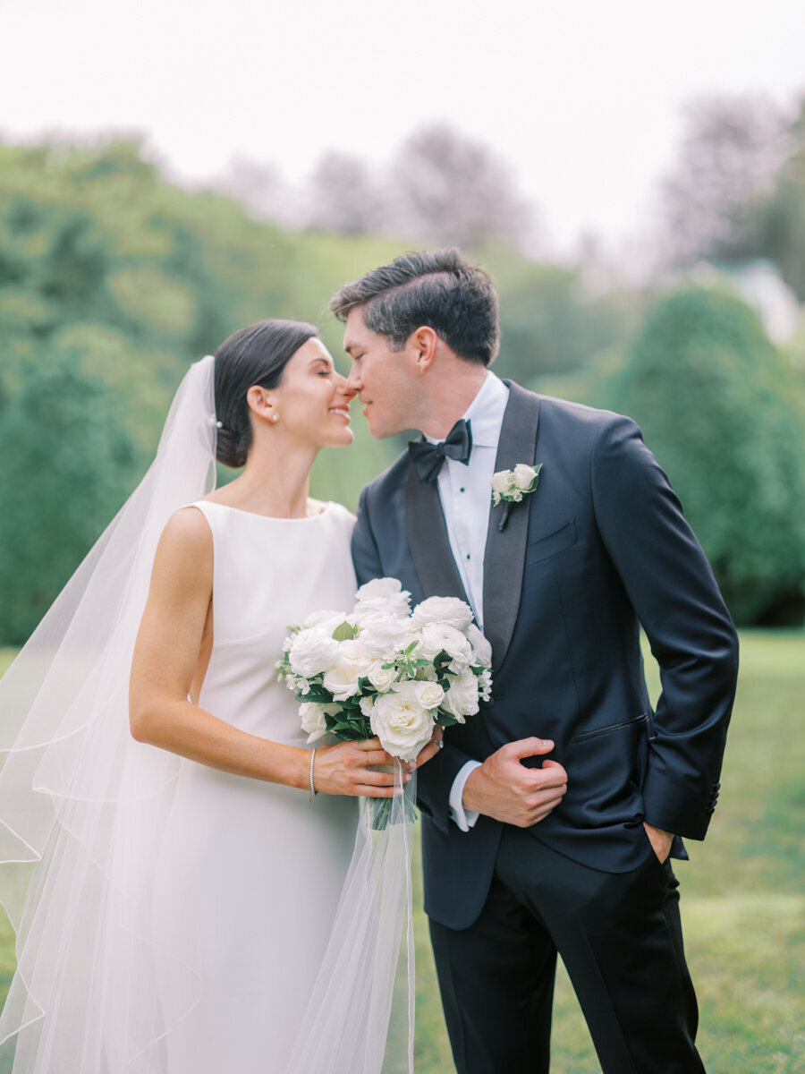Rosecliff Mansion Wedding-9051