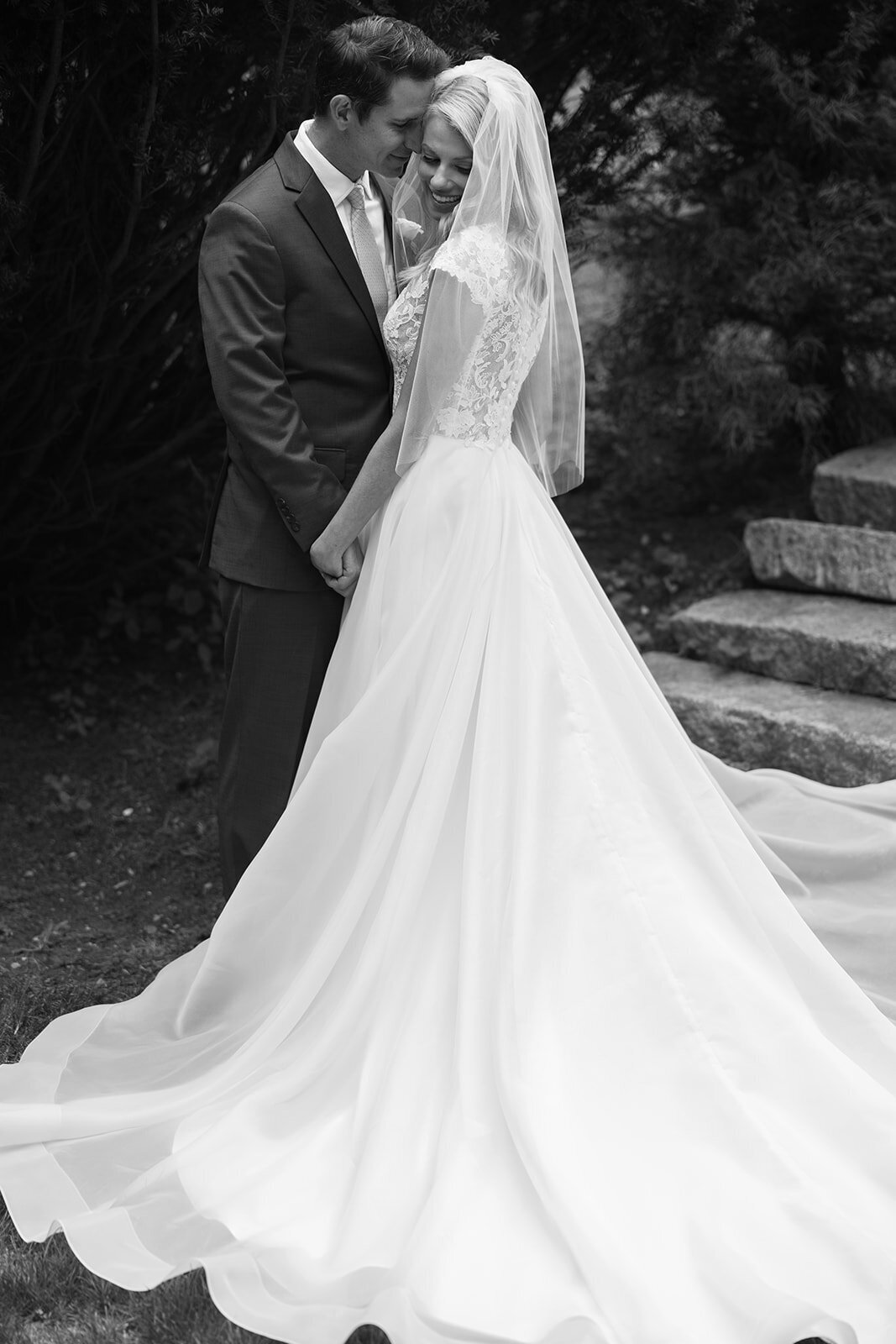 bella-luce-by-michelle-andrea-new-england-photographer-wedding-couple-photos-kate-tk-skenderian-1