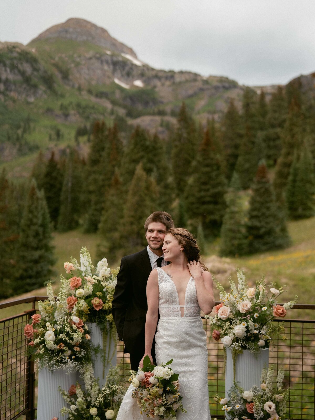 Abundant Blooms Wedding Florist-251