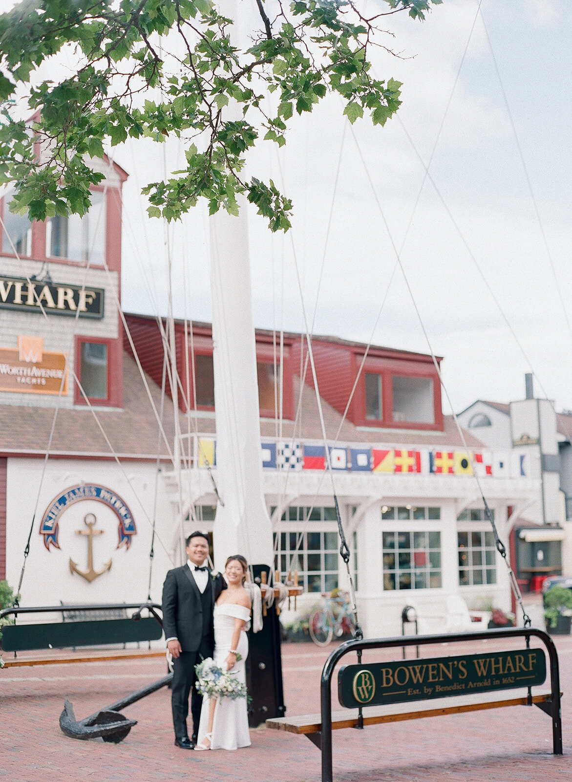 Elopement_Sailboat_Wedding_Newport_RI548084_0009155CHilaryBPhotography