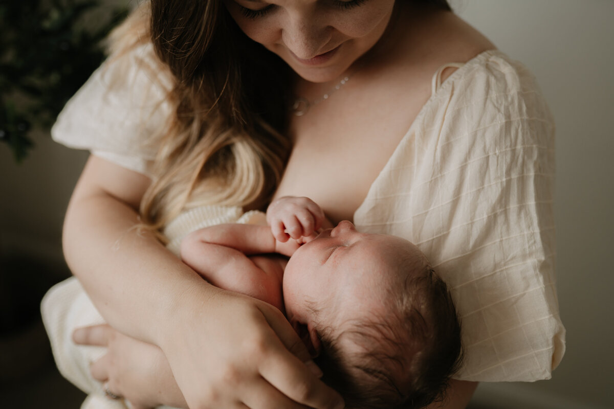GraceDoveFamilies_WorcestershireNewbornPhotographer_FreddieNewborn-54
