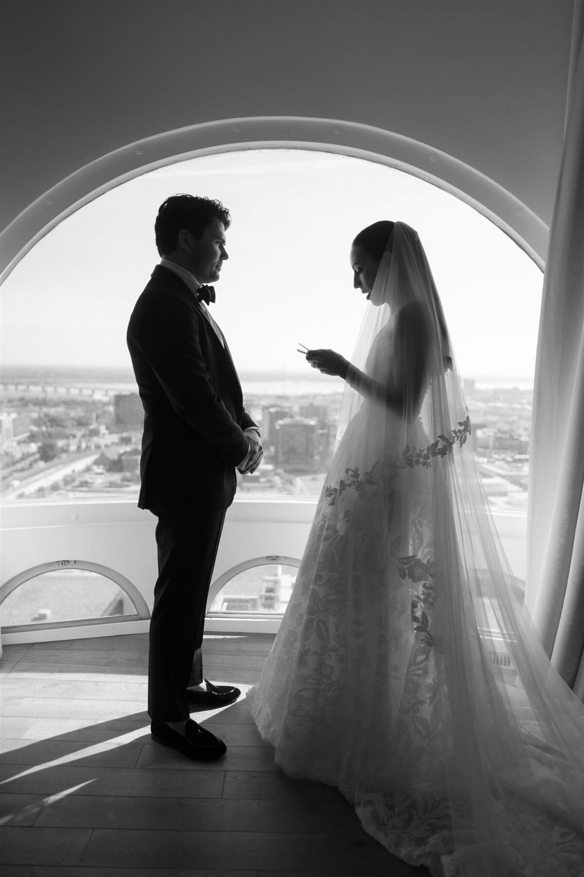 crew-collective-wedding-julia-garcia-prat-luxury-wedding-photography-23_websize