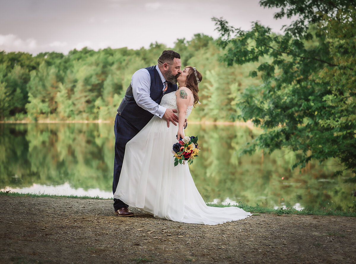 Buffalo  and East Aurora NY Wedding Photographer. Specializing in beautiful and timeless wedding portraits. Jessica Stewart Photography East Aurora Wedding,  Maternity, Newborn, and Family Photographer