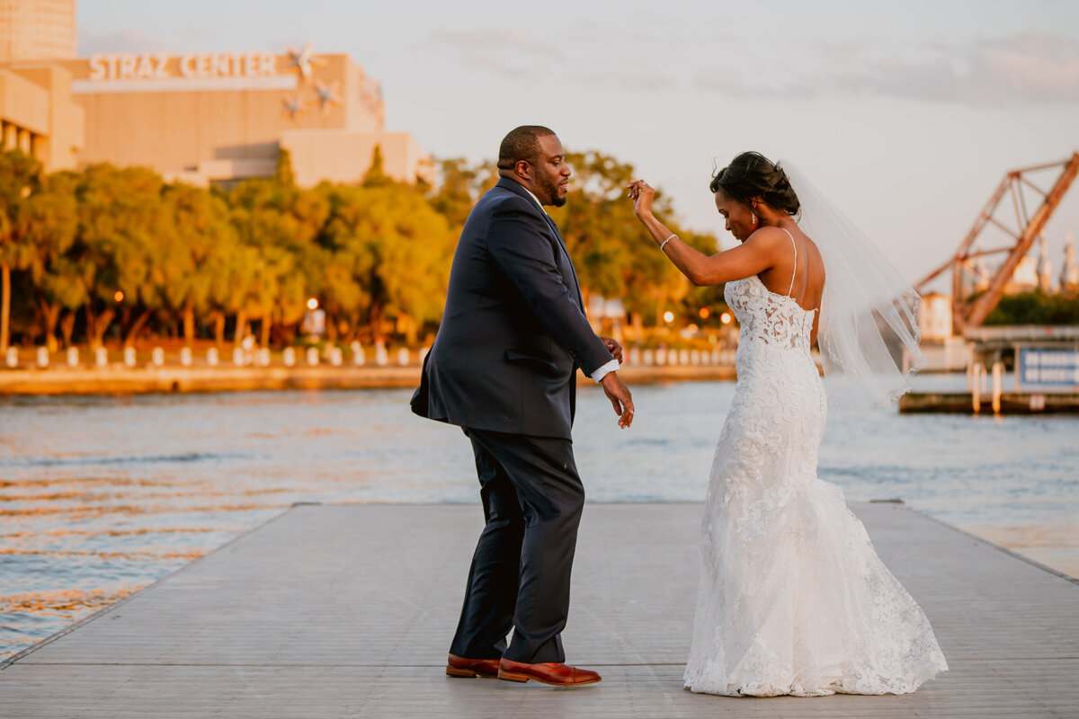 13 - Tampa River Center Wedding Bride & Groom - Tampa Bay Wedding Planner