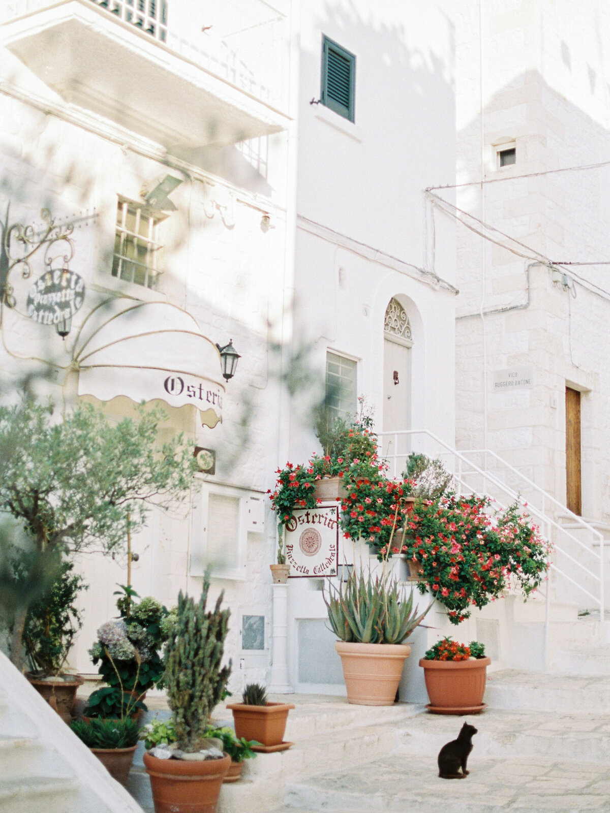 Sergio-Sorrentino-Fotografie_Natalie-and-Paul-Sunrise-Ostuni-Honeymoon-280