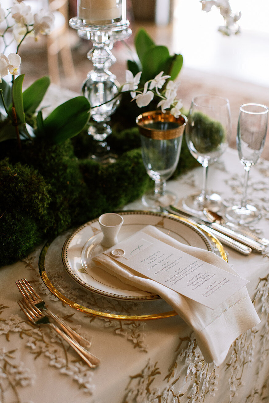 Japanese American wedding reception table by Sarah Bradshaw