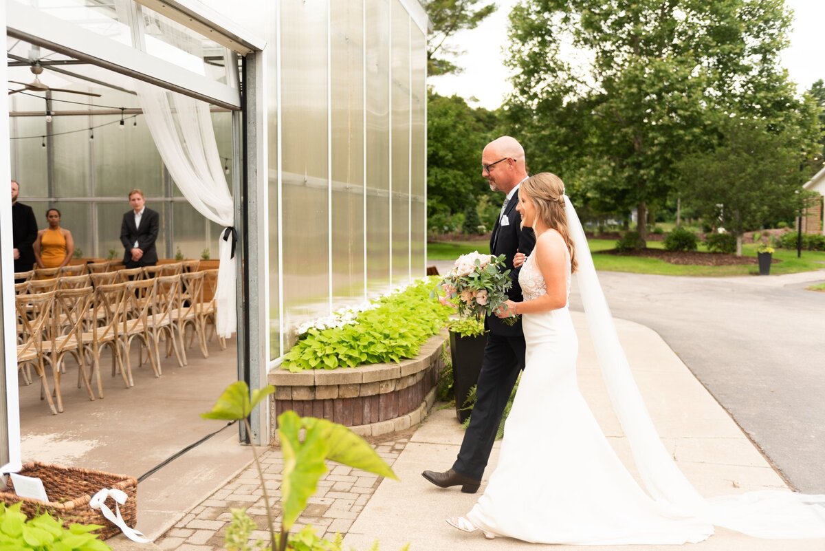 07-ivy-house-greenhouse-wedding-venue