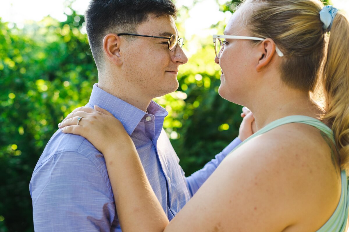 Appleton-Wisconsin-Wedding-Engagement-Photographer07