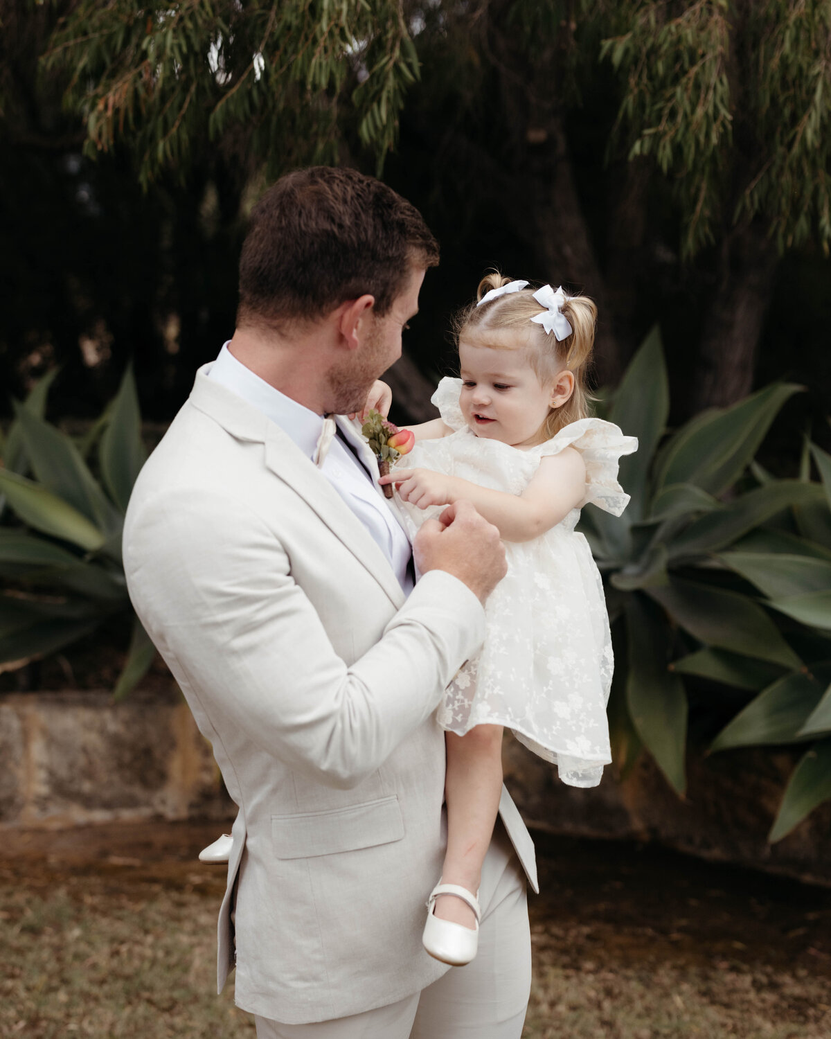 Emily & Jonathon-32