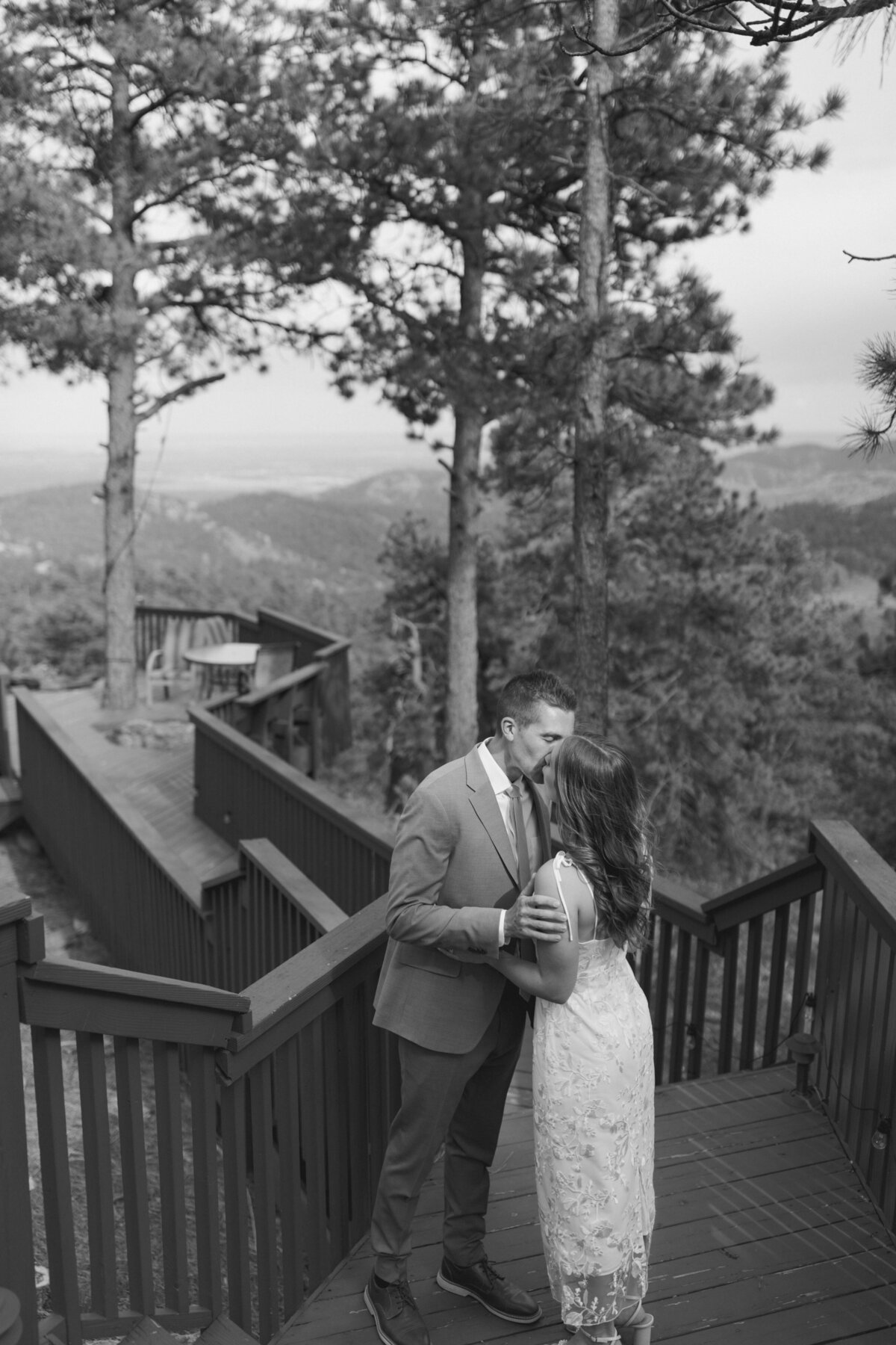 colorado-wedding-photographer-intimate-wedding-golden-elopement-gabby-rhodes-photography-67