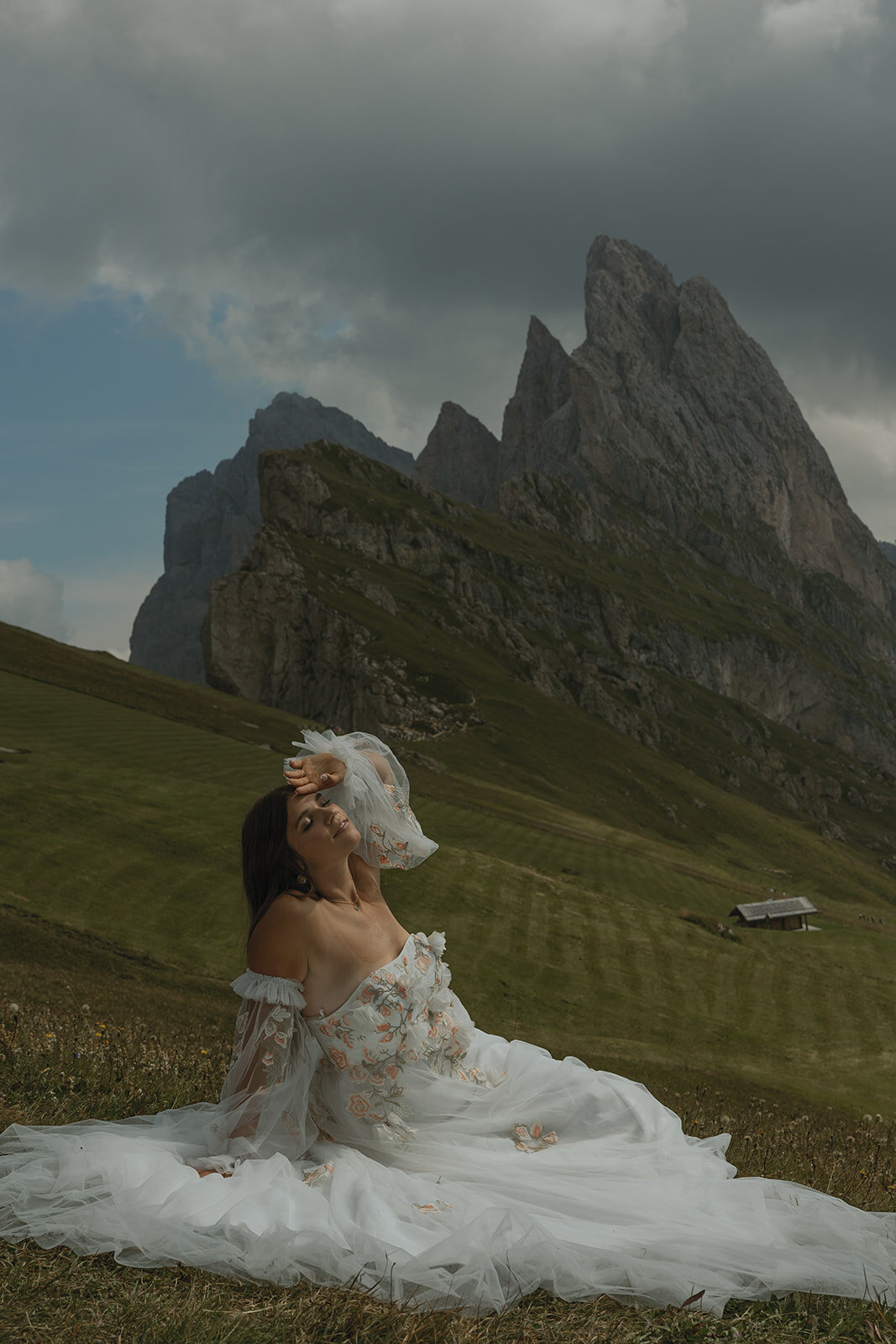 destination-wedding-elopement-photographer-italy-dolomites-seceda-documentary-tanya-davids-photo-film-67