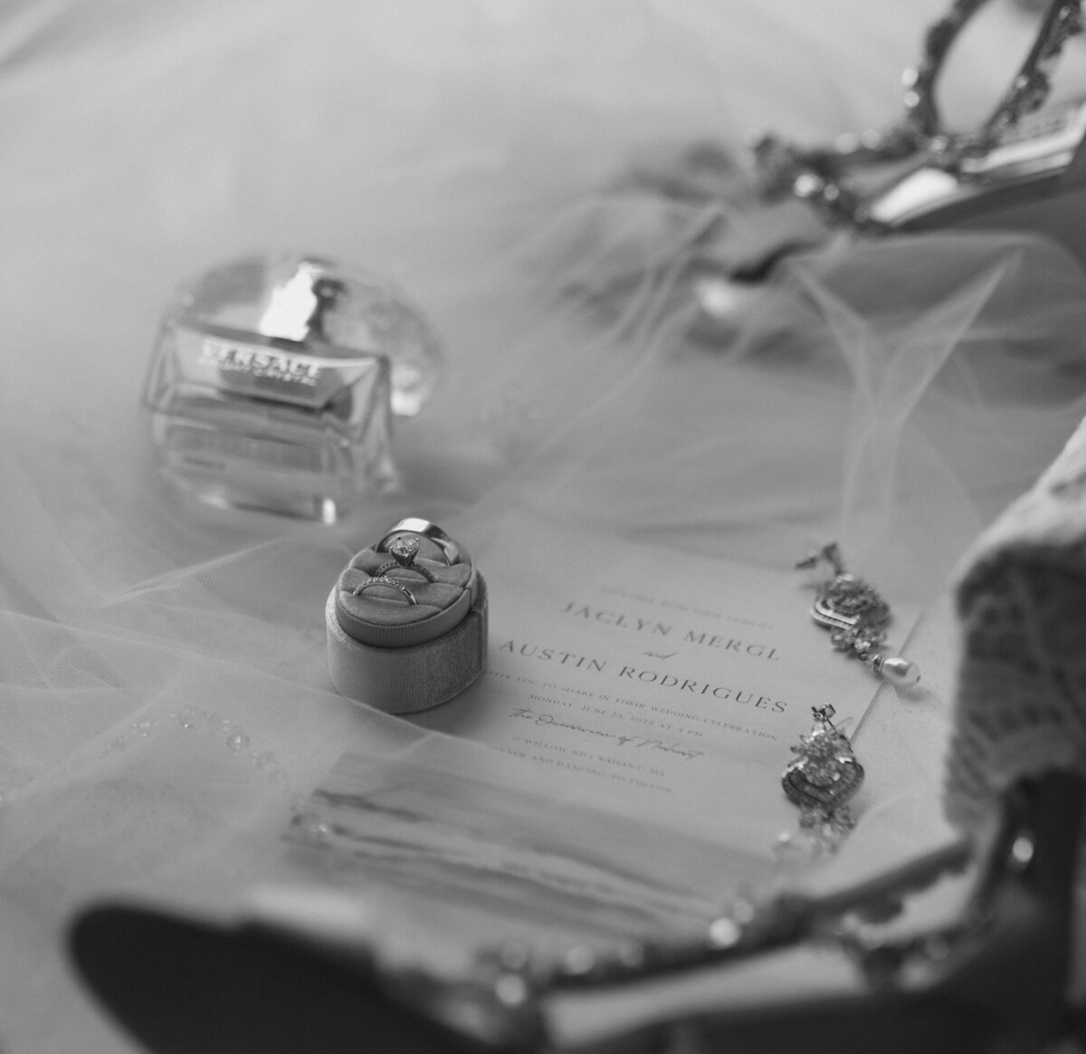 AustinJaclynOceanviewofNahantBostonWeddingNewEnglandBostonWeddingPhotographerTruetoColorEditorial22025-6