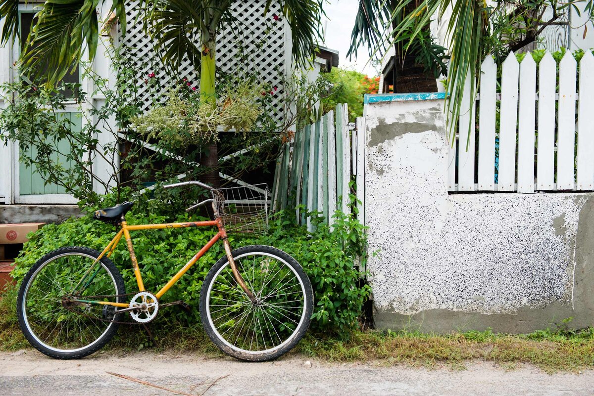 Bicycle rests outside cafe on Harbour Island